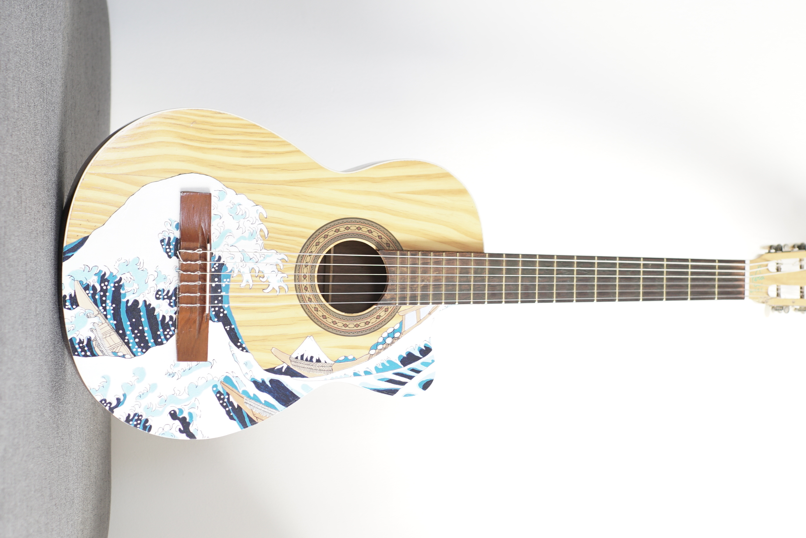 Big Wave Guitar